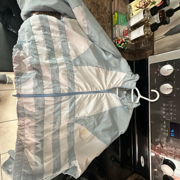 Cropped adidas windbreaker - Picture 1 of 4